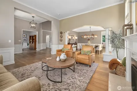 26555 SE 15th Street Sammamish WA 98075
