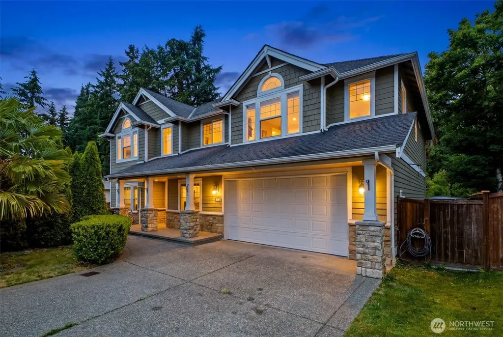 Puyallup WA, 8111 113TH