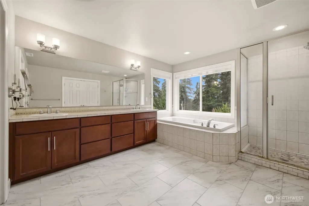 8111 113th Street Ct E Puyallup WA 98373