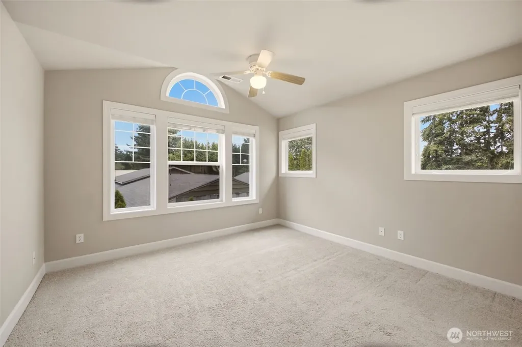 8111 113th Street Ct E Puyallup WA 98373