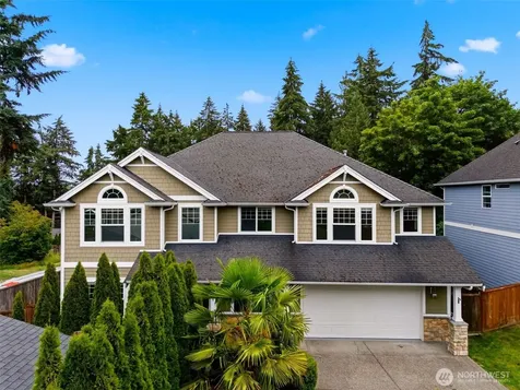 8111 113th Street Ct E Puyallup WA 98373