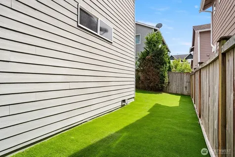 2428 192nd Place SW Lynnwood WA 98036