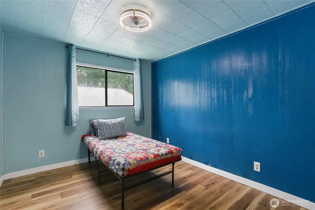 6166 Bethel Road SE Port Orchard WA 98367