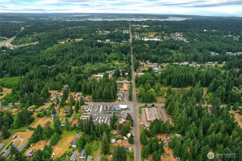 6166 Bethel Road SE Port Orchard WA 98367