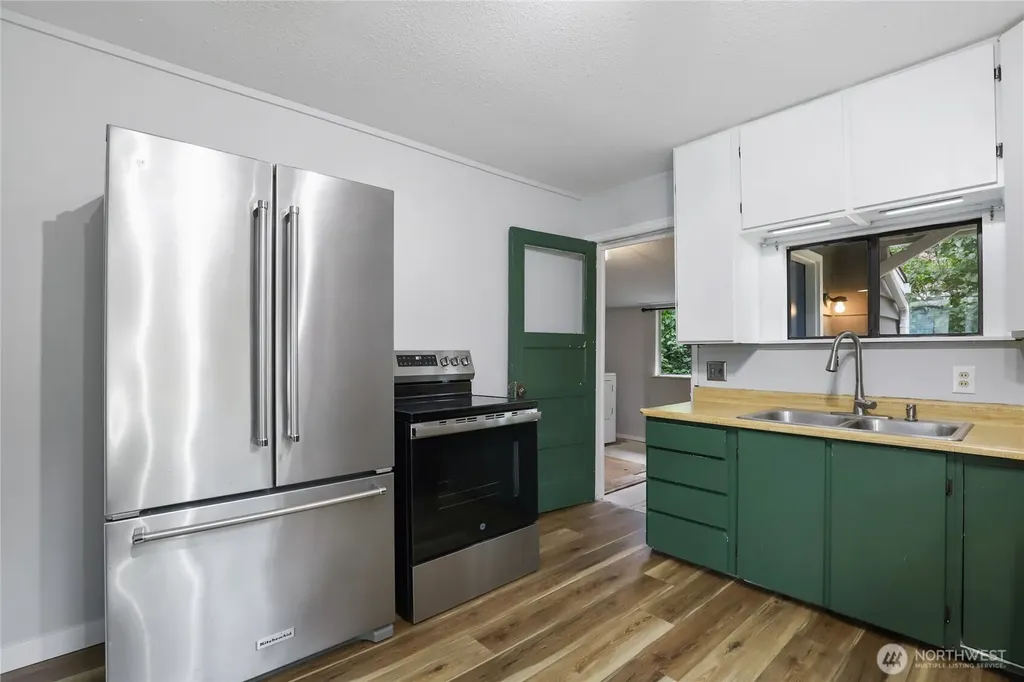 6166 Bethel Road SE Port Orchard WA 98367