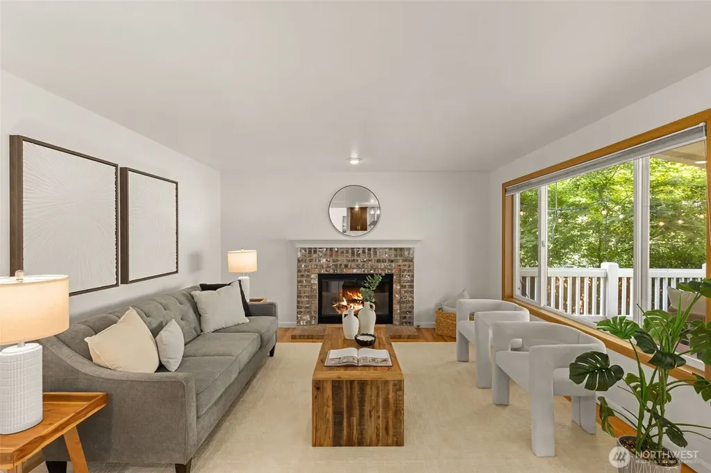 1917 237th Place SE Bothell WA 98021