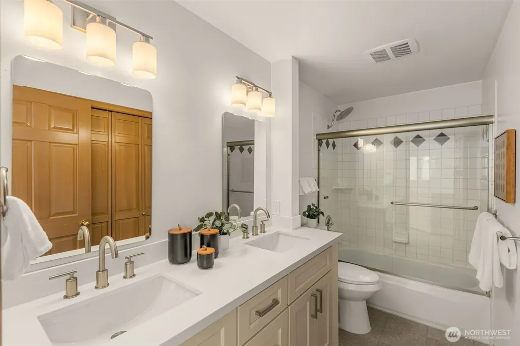 1917 237th Place SE Bothell WA 98021