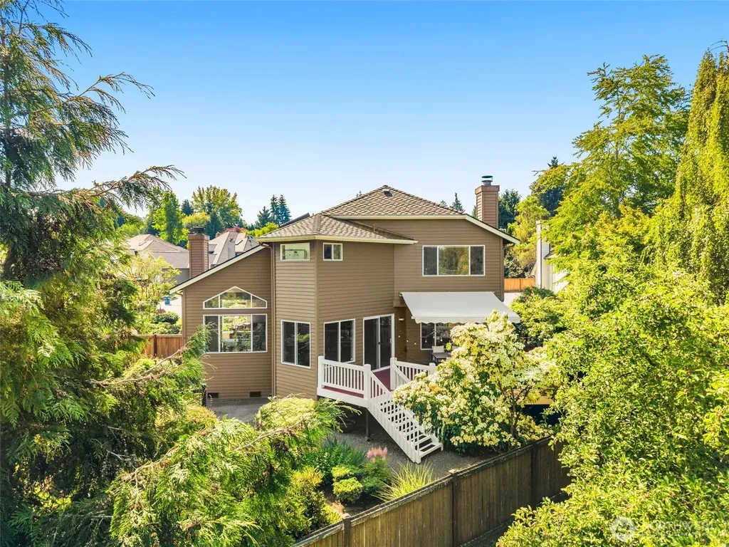 1917 237th Place SE Bothell WA 98021