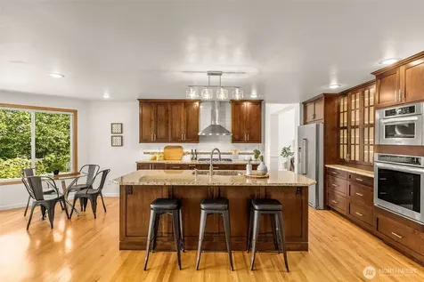 1917 237th Place SE Bothell WA 98021