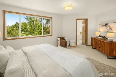 1917 237th Place SE Bothell WA 98021