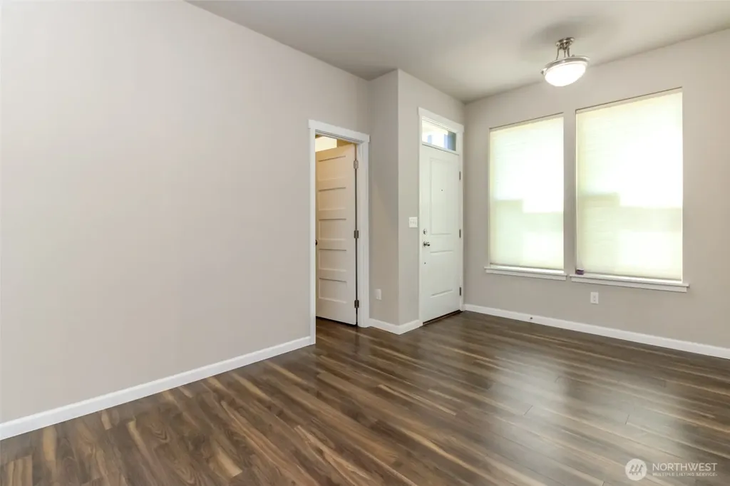 34113 10th Court SW Federal Way WA 98023