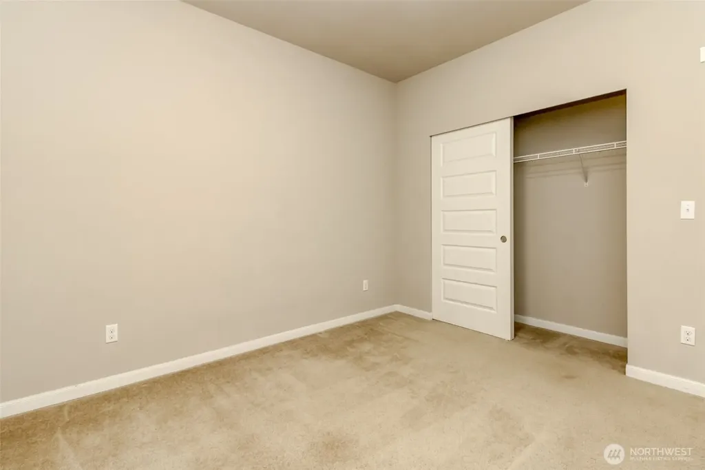 34113 10th Court SW Federal Way WA 98023
