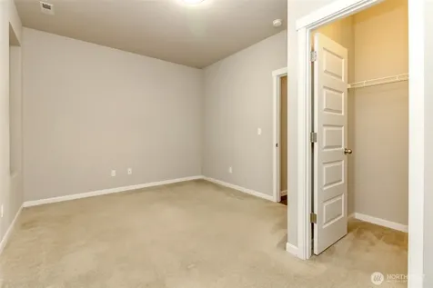 34113 10th Court SW Federal Way WA 98023