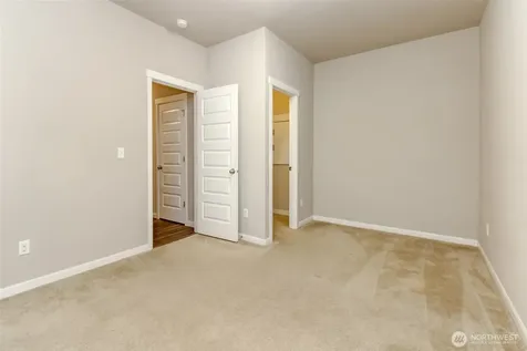 34113 10th Court SW Federal Way WA 98023