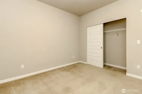 34113 10th Court SW Federal Way WA 98023