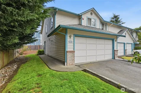 17511 52nd Avenue W Lynnwood WA 98037