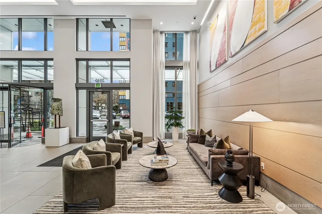 2510 6th Avenue Seattle WA 98121
