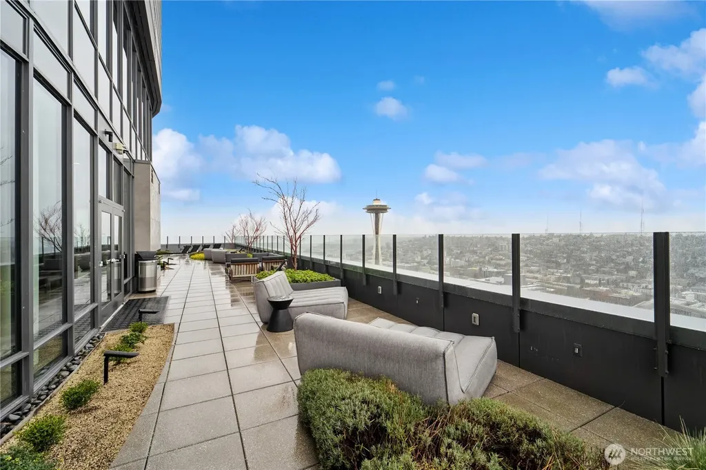 2510 6th Avenue Seattle WA 98121