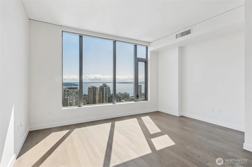 2510 6th Avenue Seattle WA 98121