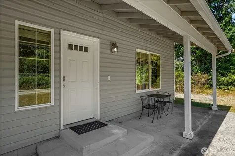 3014 175th Avenue NW Lakebay WA 98349