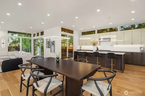 10827 108th Lane NE Kirkland WA 98033