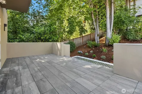 10827 108th Lane NE Kirkland WA 98033