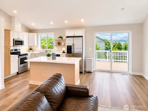 576 Saddle Rock Loop Wenatchee WA 98801