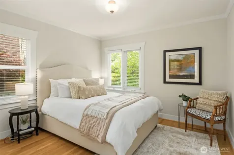 2729 38th Avenue SW Seattle WA 98126
