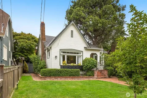 2729 38th Avenue SW Seattle WA 98126