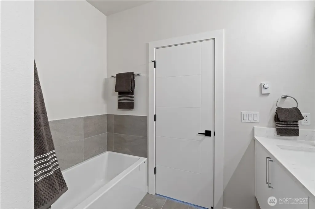 17335 90th Drive NE Bothell WA 98011
