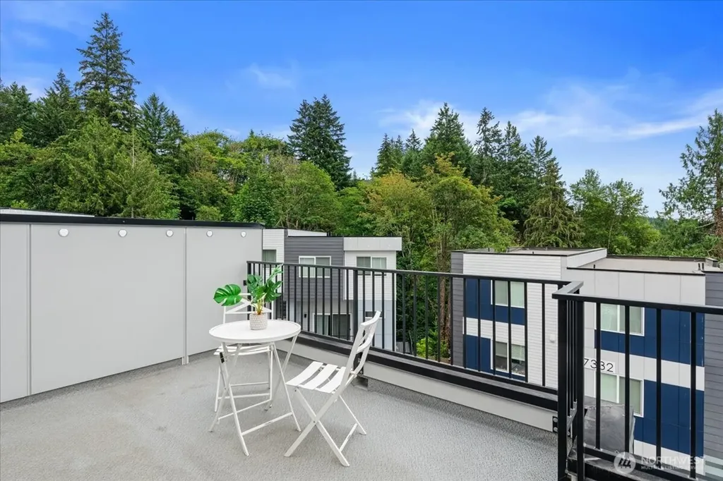 17335 90th Drive NE Bothell WA 98011