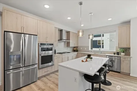 17335 90th Drive NE Bothell WA 98011