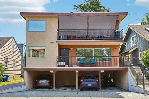 8354 11th Avenue NW Seattle WA 98117