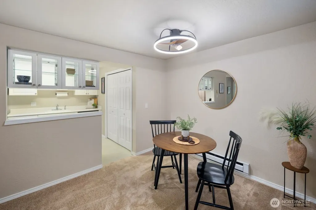 9494 Redmond Woodinville Road NE Redmond WA 98052