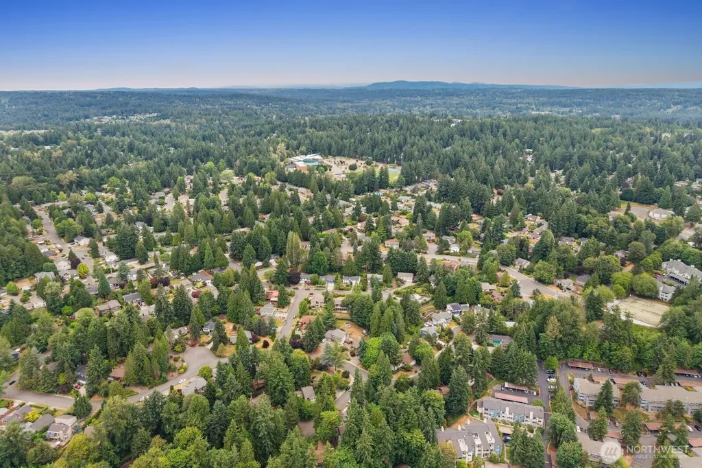 9494 Redmond Woodinville Road NE Redmond WA 98052