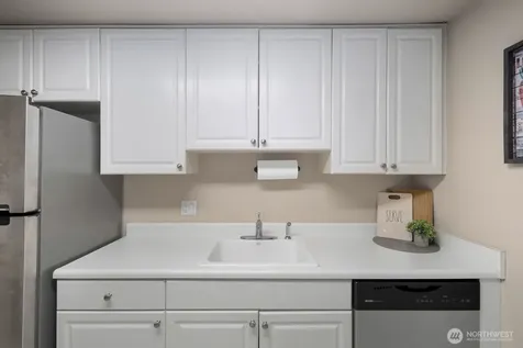 9494 Redmond Woodinville Road NE Redmond WA 98052