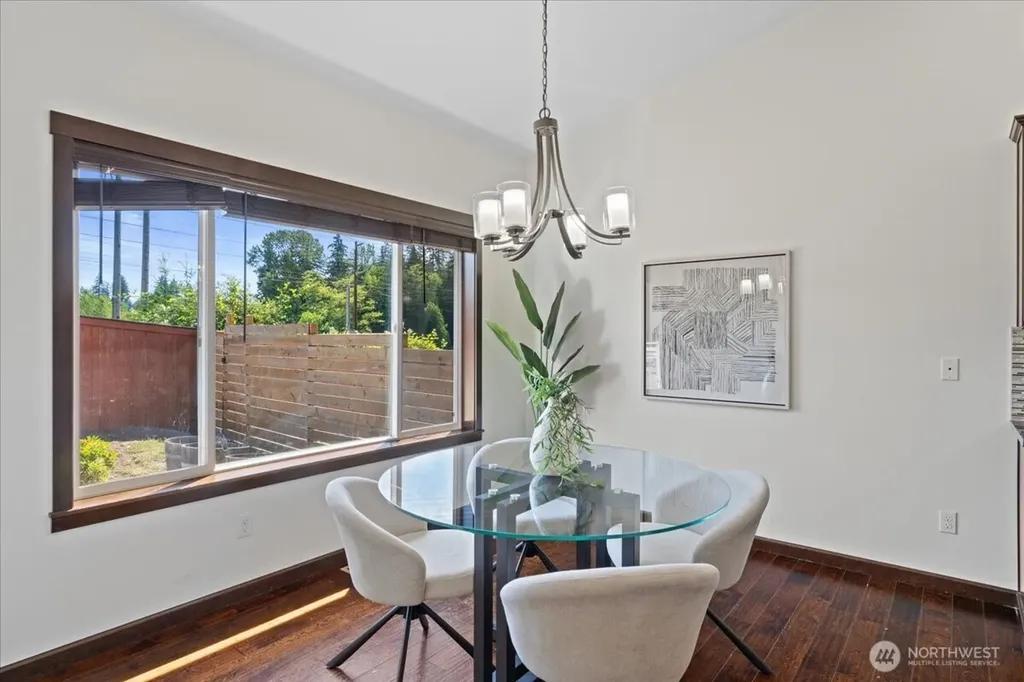 7523 Broadway Everett WA 98203