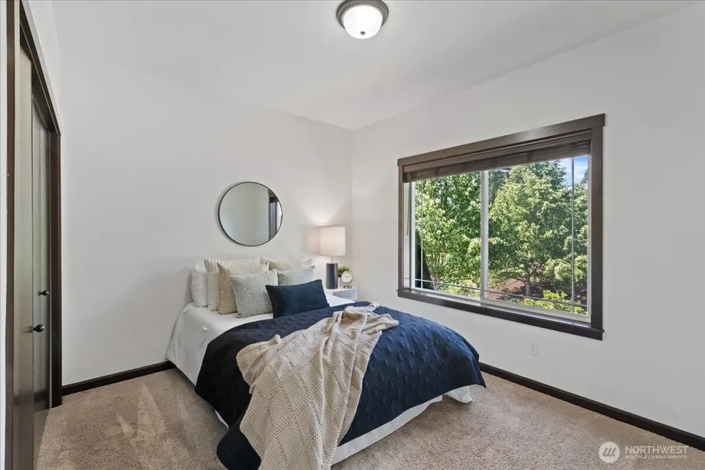 7523 Broadway Everett WA 98203