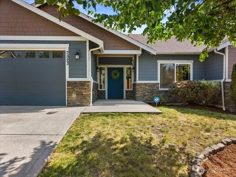 7523 Broadway Everett WA 98203