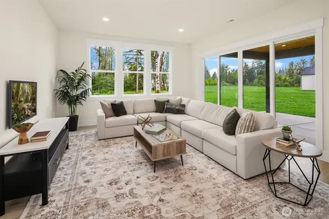 15628 84th Street NE Lake Stevens WA 98258