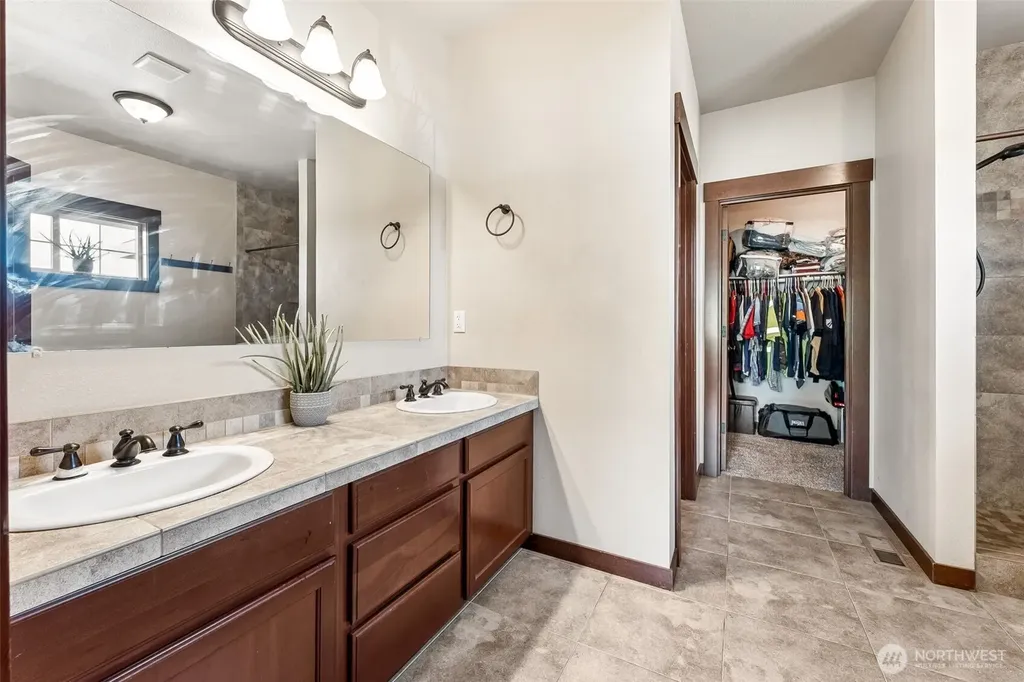 13903 Solberg Road SE Yelm WA 98597