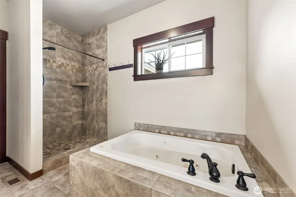 13903 Solberg Road SE Yelm WA 98597