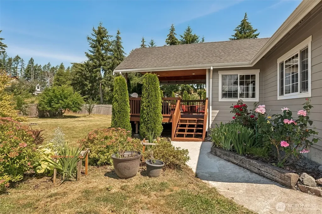 13903 Solberg Road SE Yelm WA 98597