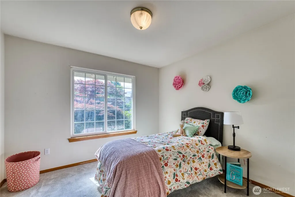 20106 Bue Rund Lane NE Poulsbo WA 98370