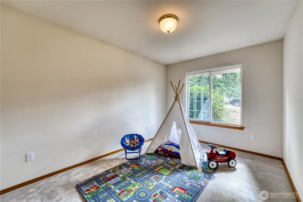 20106 Bue Rund Lane NE Poulsbo WA 98370