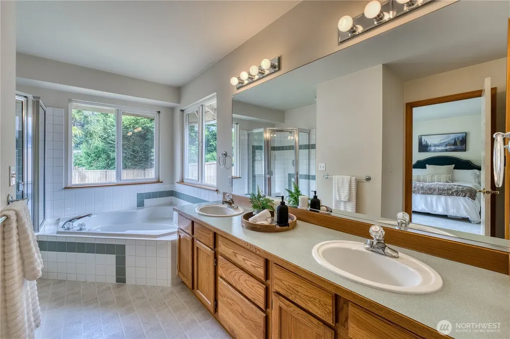 20106 Bue Rund Lane NE Poulsbo WA 98370