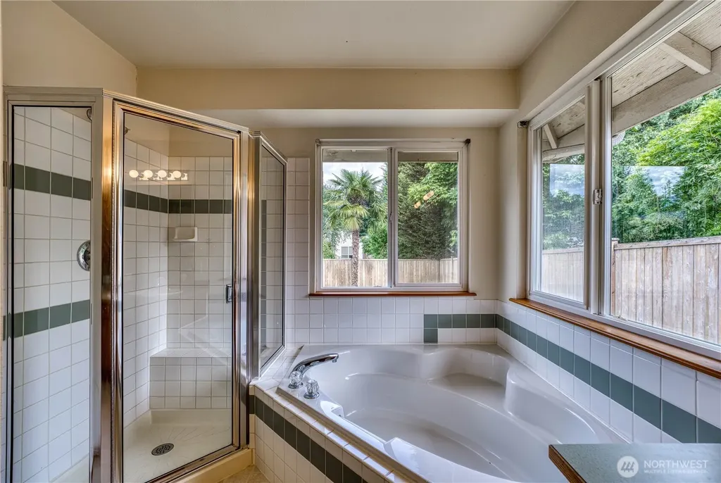 20106 Bue Rund Lane NE Poulsbo WA 98370