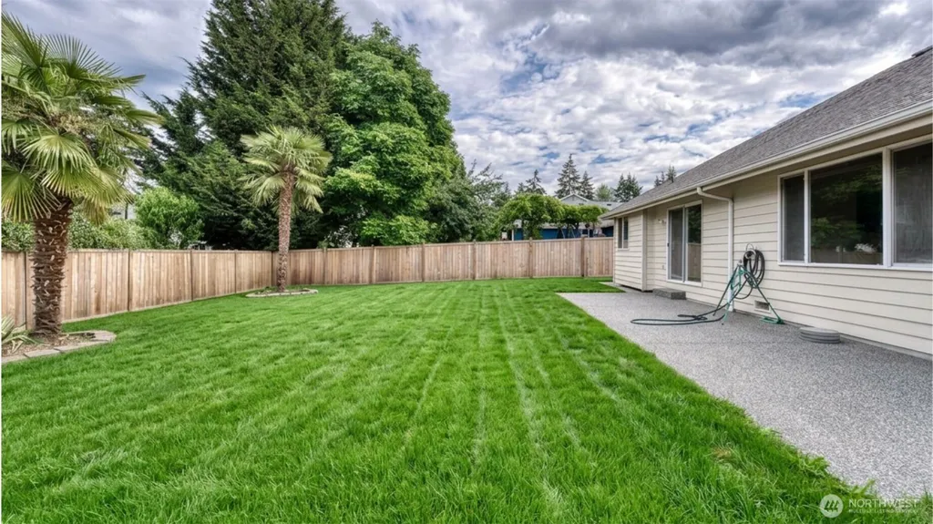 20106 Bue Rund Loop NE Poulsbo WA 98370