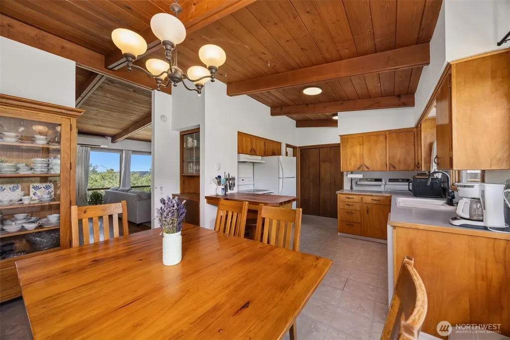 2210 Huron Street Bellingham WA 98229
