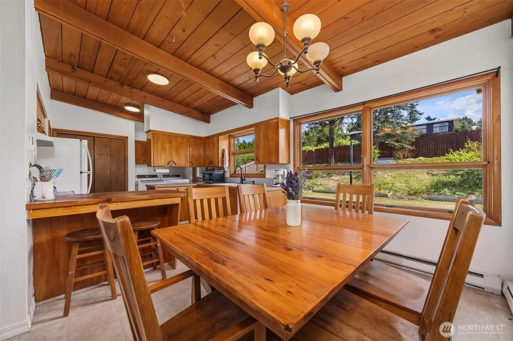 2210 Huron Street Bellingham WA 98229